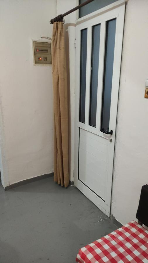 Ngm . Home Pireusz Kültér fotó